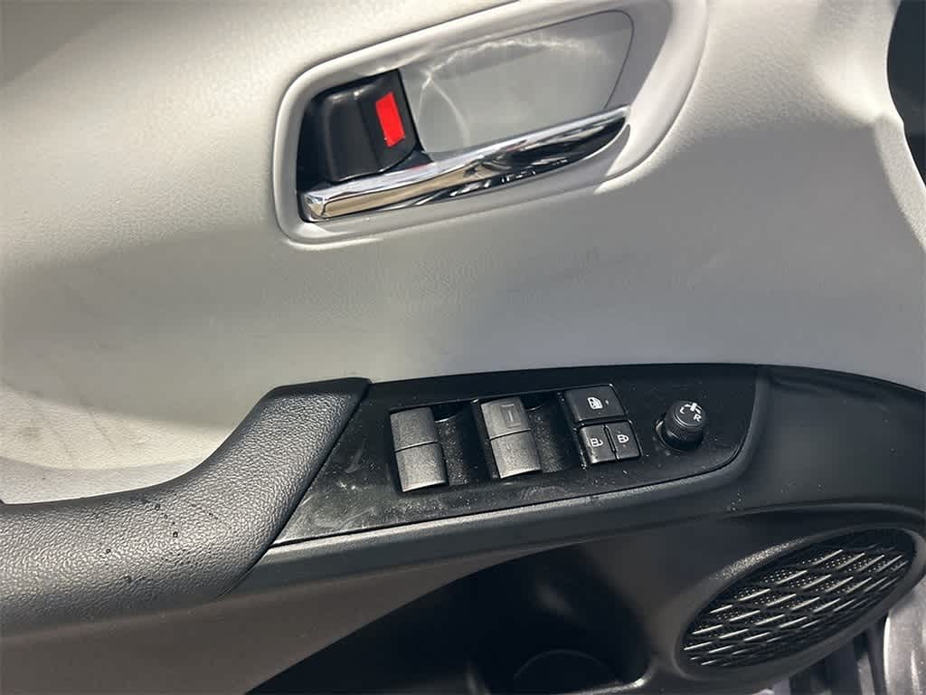 2022 Toyota Prius LE