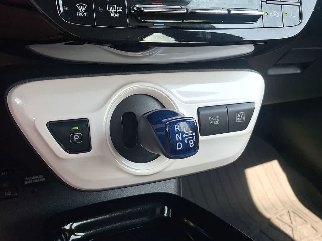 2017 Toyota Prius Four