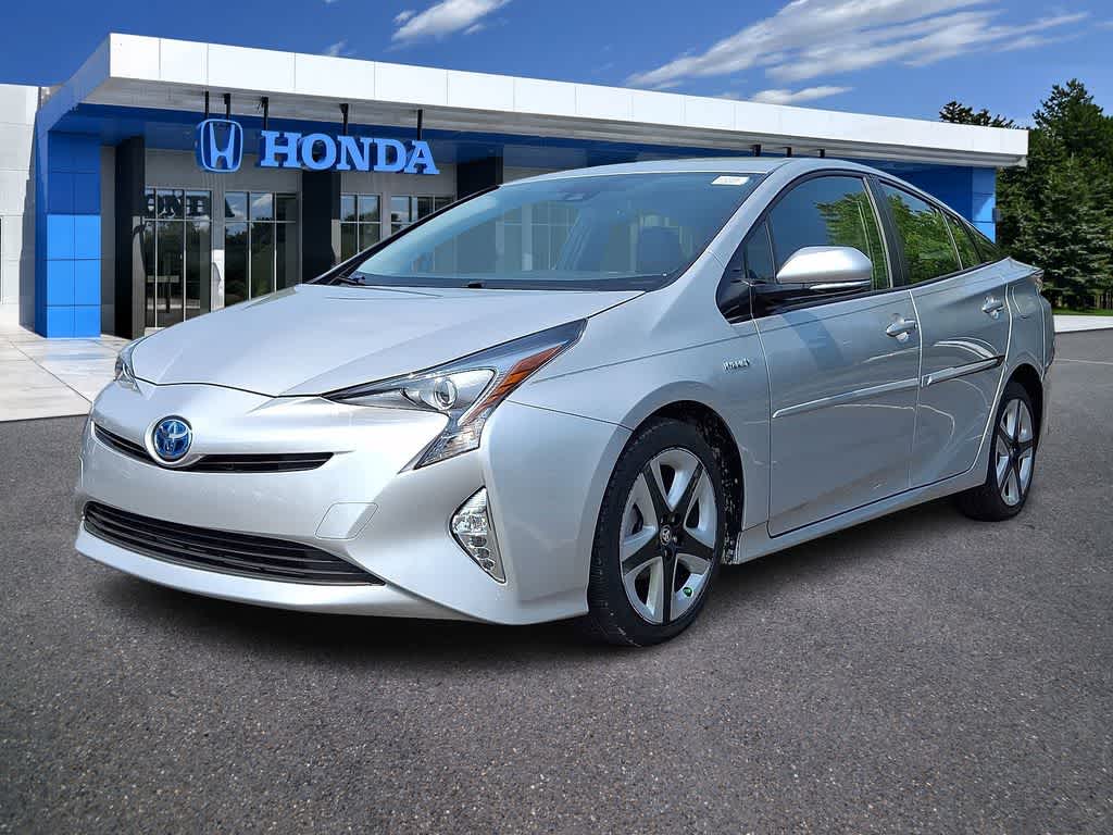 2016 Toyota Prius Four Touring