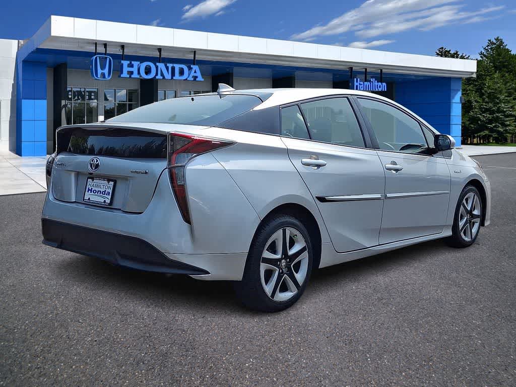 2016 Toyota Prius Four Touring