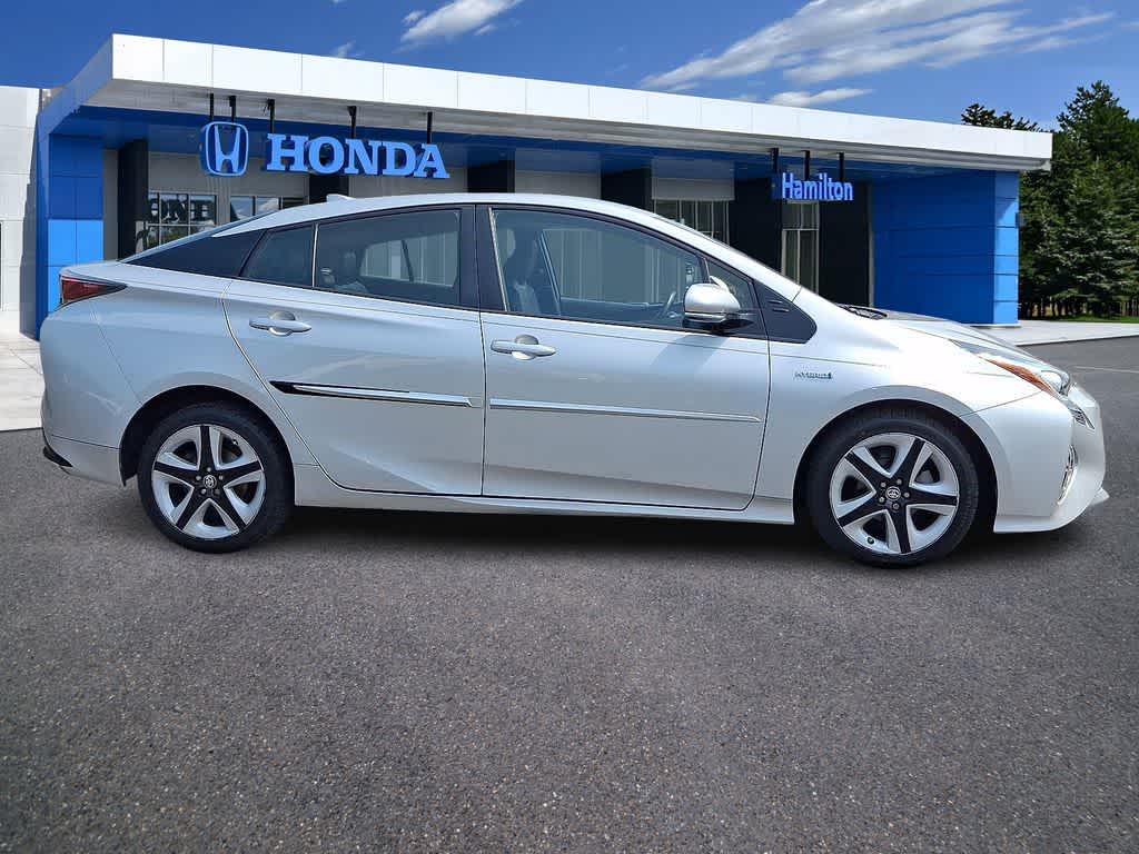 2016 Toyota Prius Four Touring