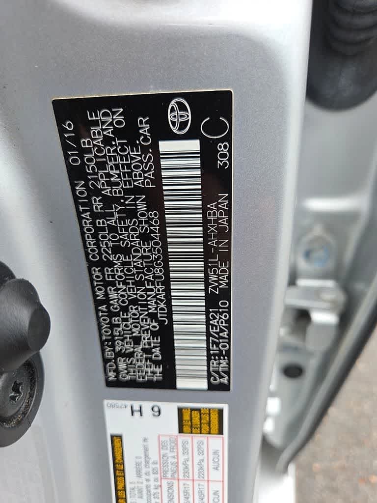 2016 Toyota Prius Four Touring