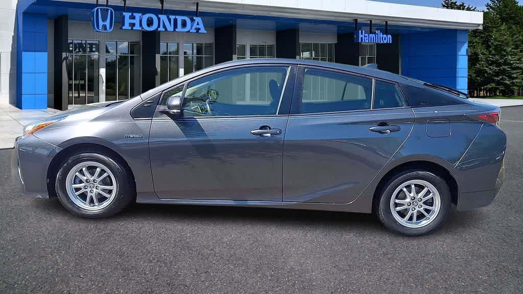 2016 Toyota Prius Two