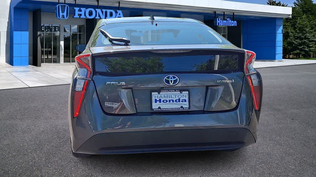 2016 Toyota Prius Two