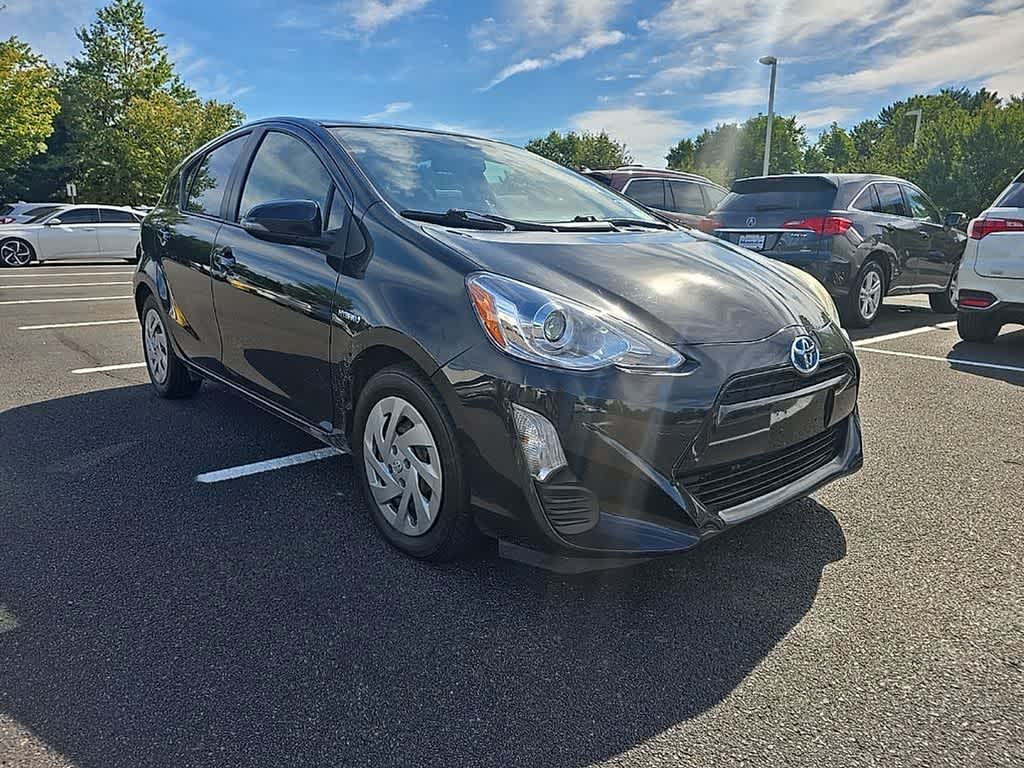 2016 Toyota Prius c Two
