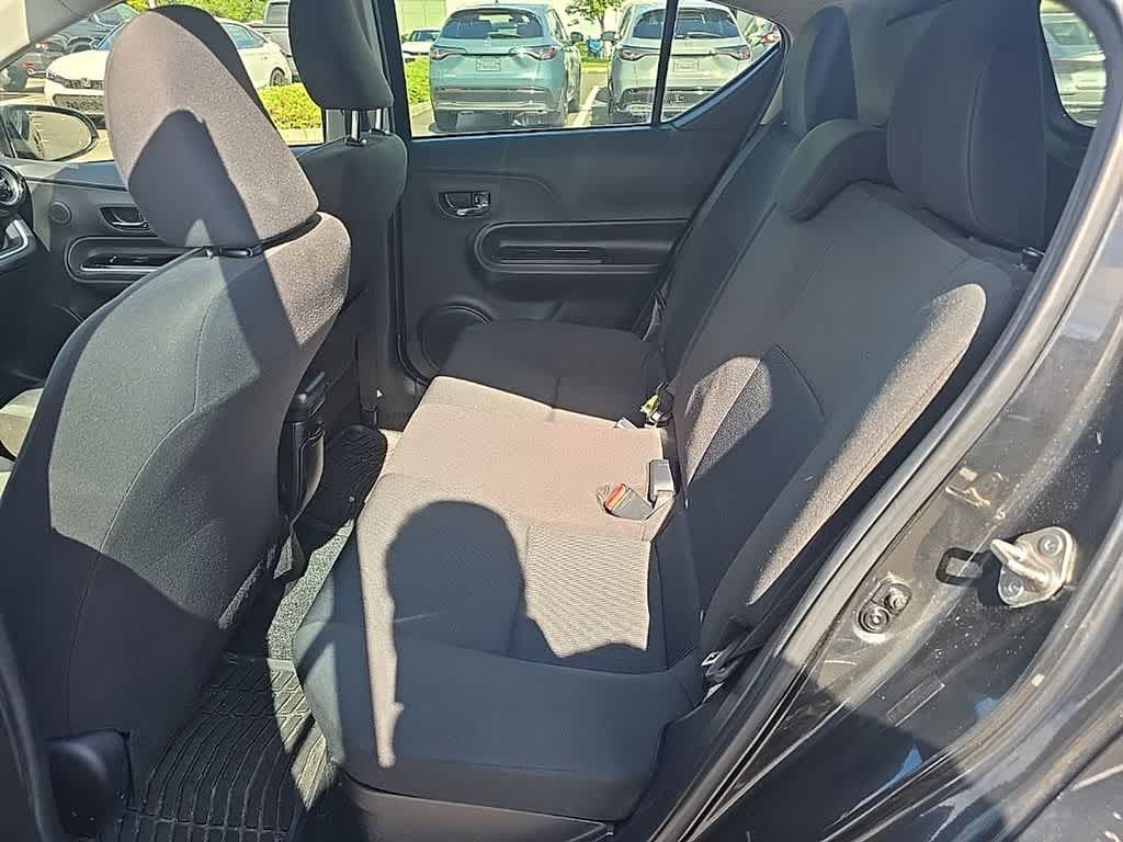 2016 Toyota Prius c Two