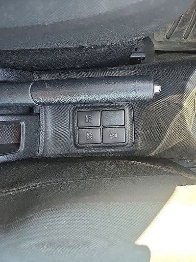 2016 Toyota Prius c Two