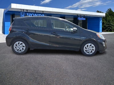 2016 Toyota Prius c Two