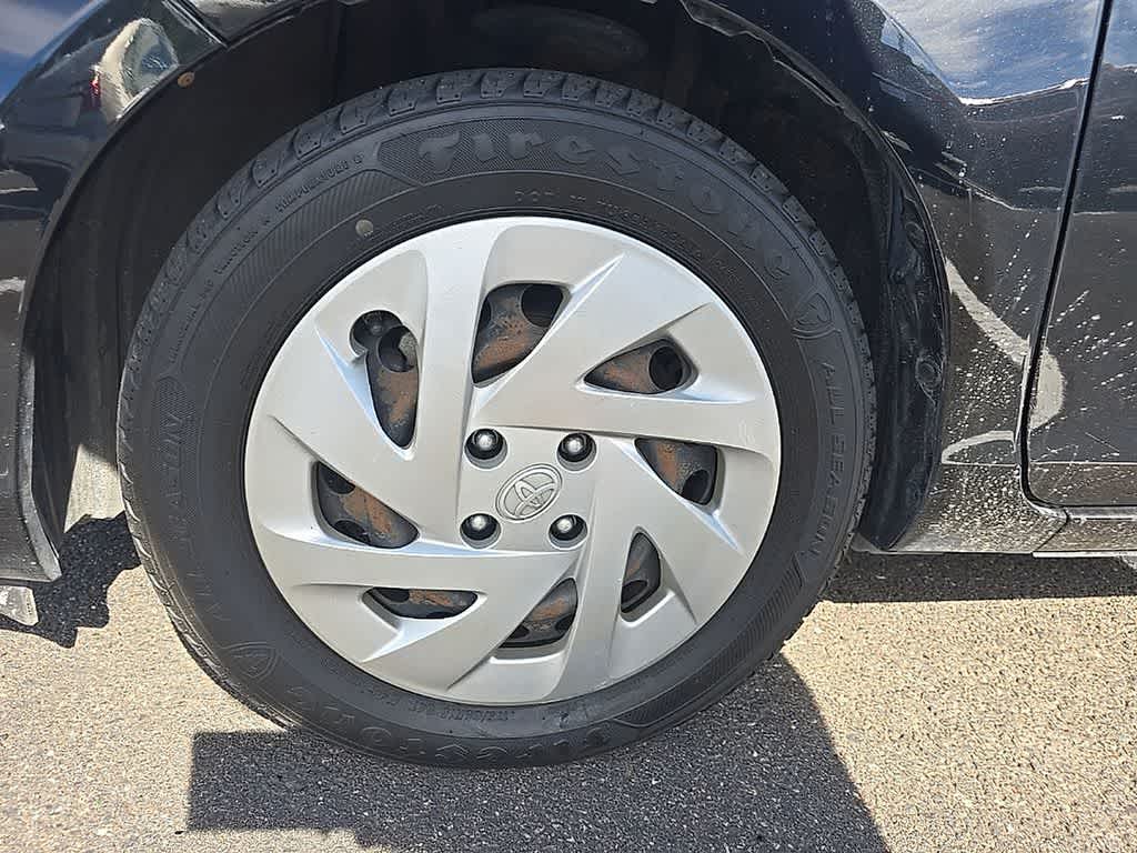 2016 Toyota Prius c Two