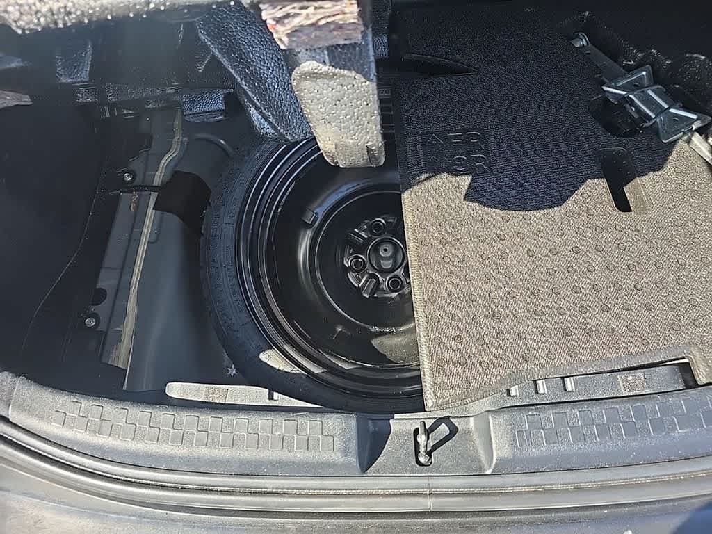 2016 Toyota Prius c Two