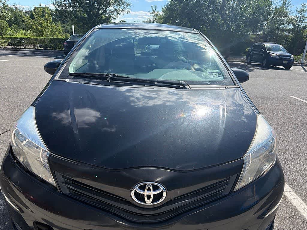 2013 Toyota Yaris LE