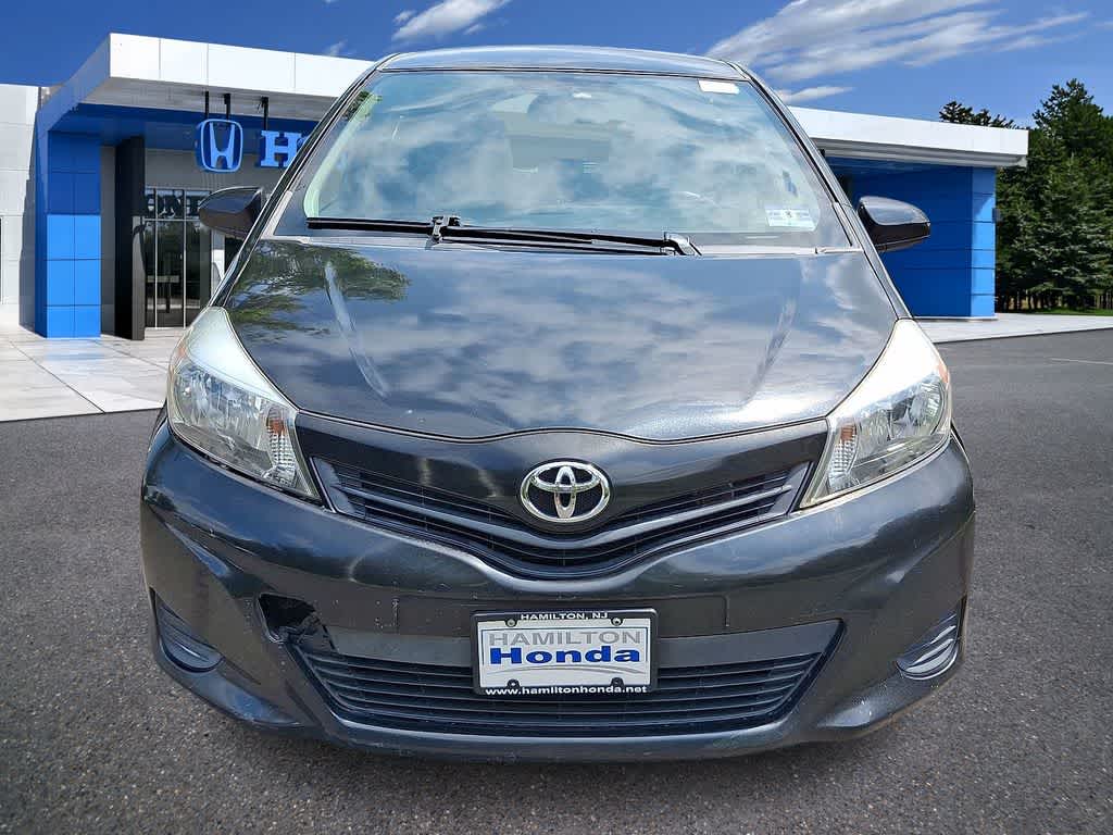 2013 Toyota Yaris LE