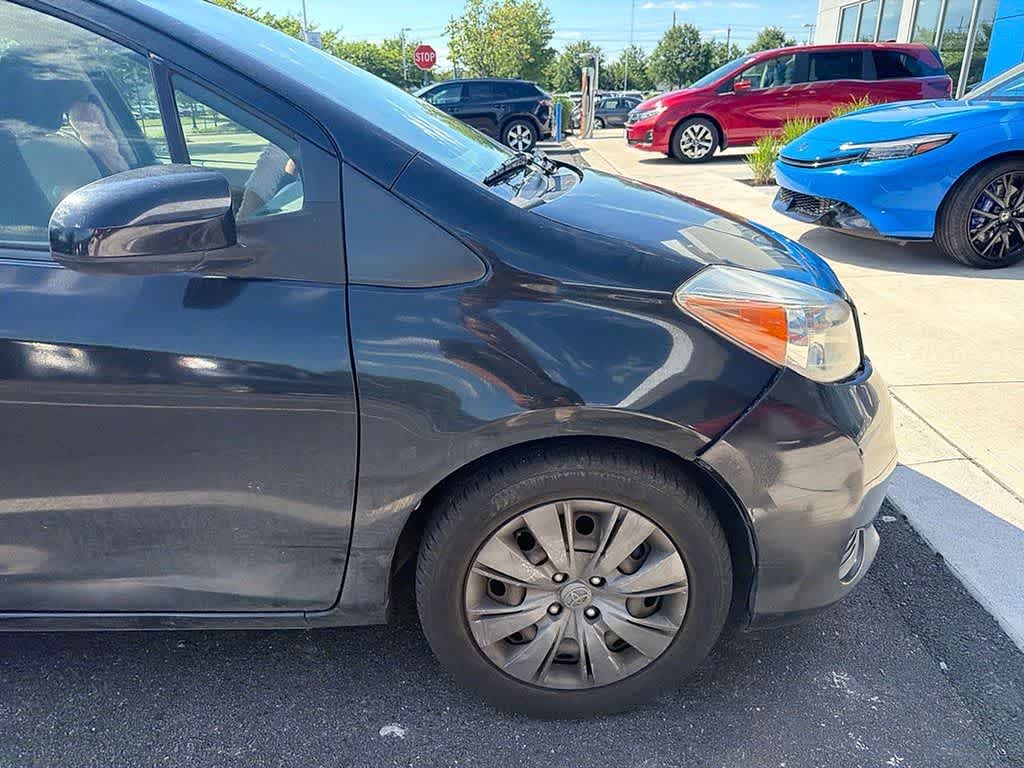 2013 Toyota Yaris LE