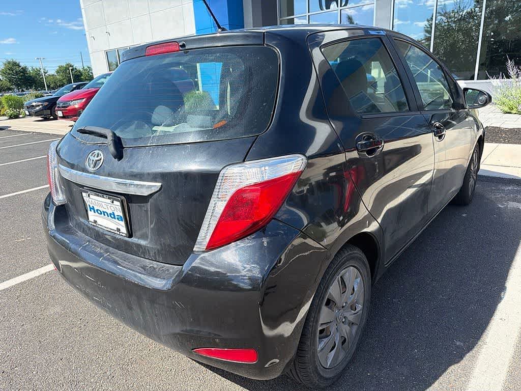 2013 Toyota Yaris LE