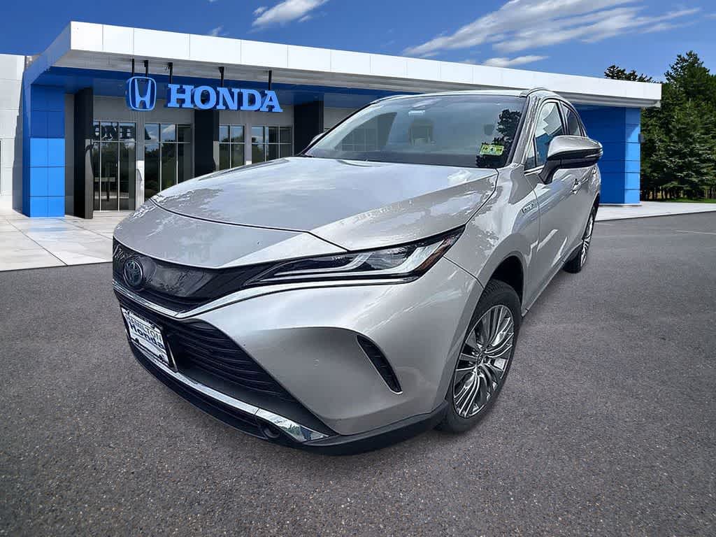 2021 Toyota Venza XLE