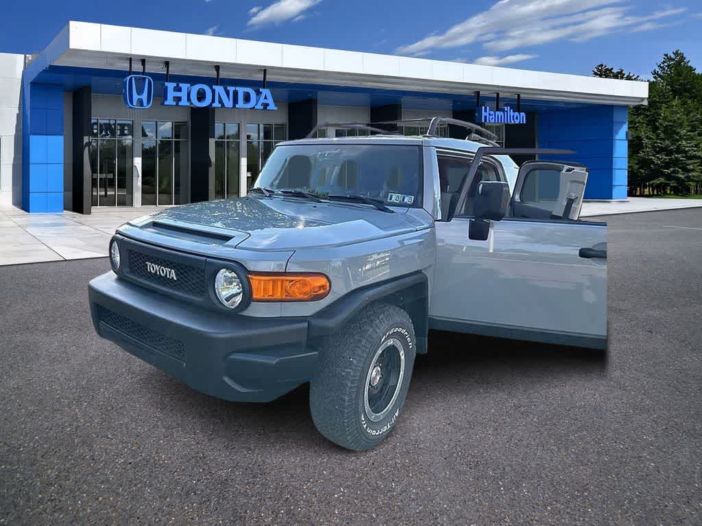 2013 Toyota FJ Cruiser Base
