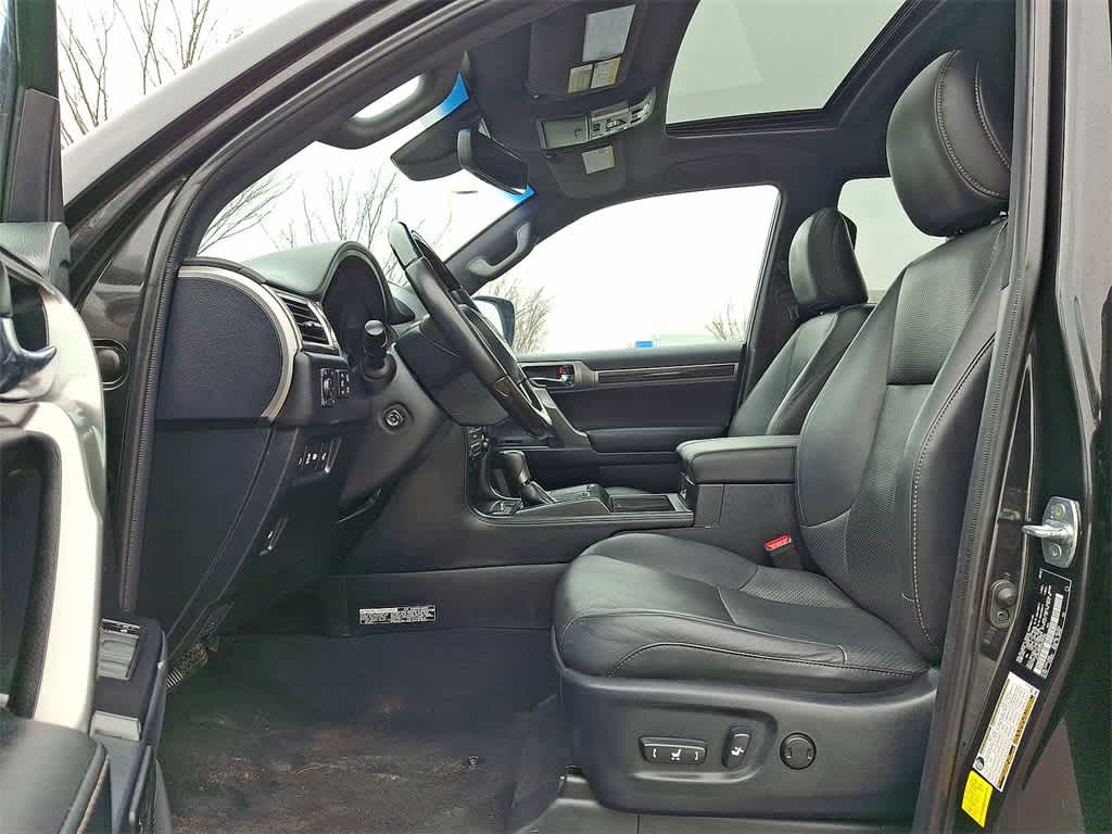 2023 Lexus GX Luxury
