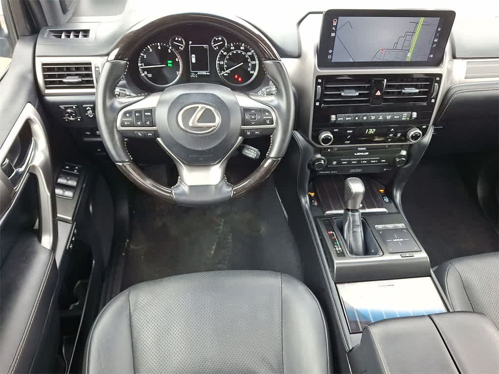 2023 Lexus GX Luxury