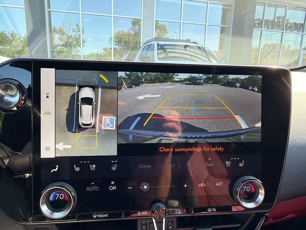 2024 Lexus NX 450h+ Luxury