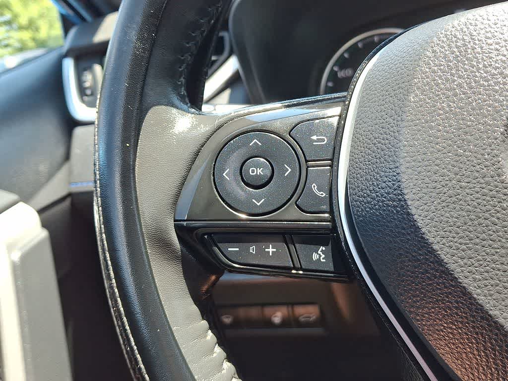 2022 Toyota RAV4 Hybrid SE