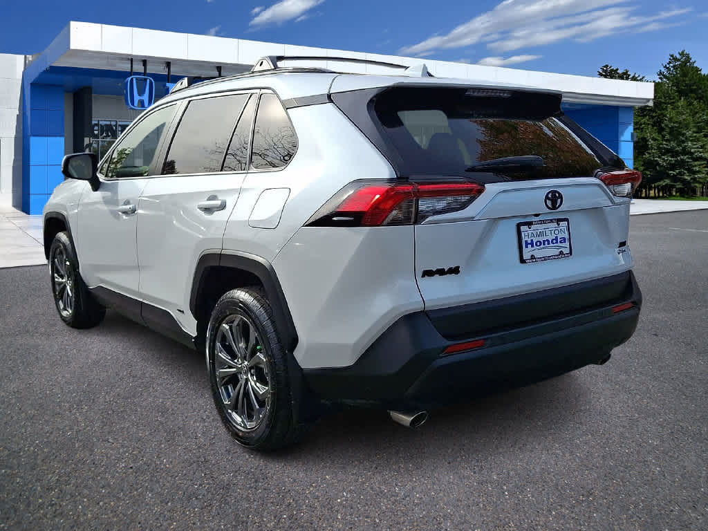 2025 Toyota RAV4 Hybrid XLE Premium
