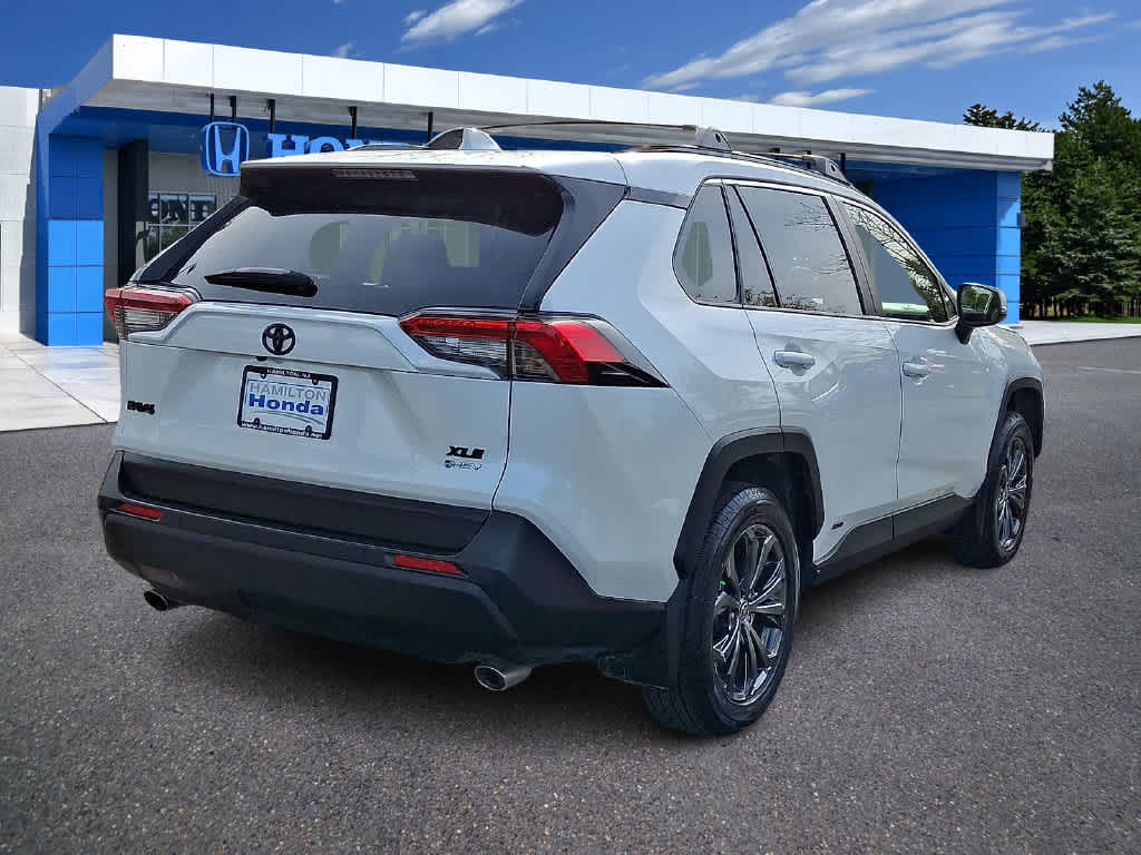2025 Toyota RAV4 Hybrid XLE Premium