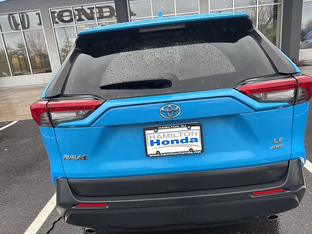 2019 Toyota RAV4 LE