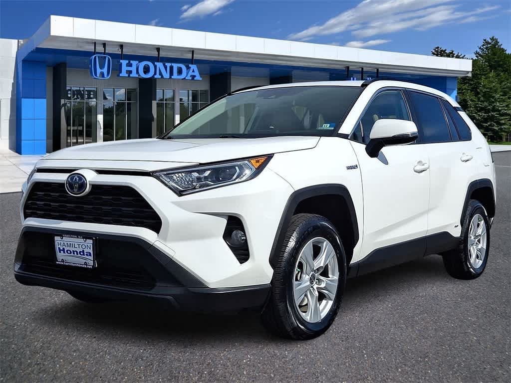 2021 Toyota RAV4 Hybrid XLE