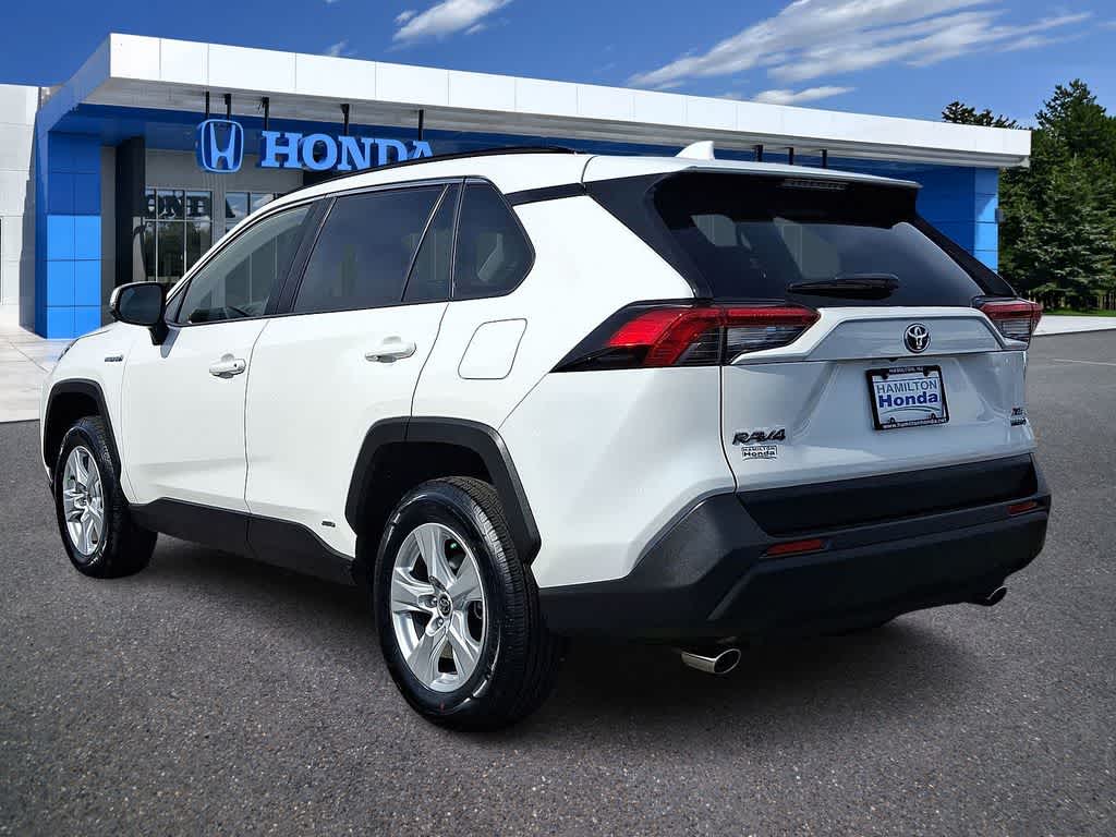 2021 Toyota RAV4 Hybrid XLE