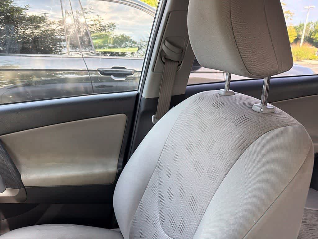 2009 Toyota RAV4 Base