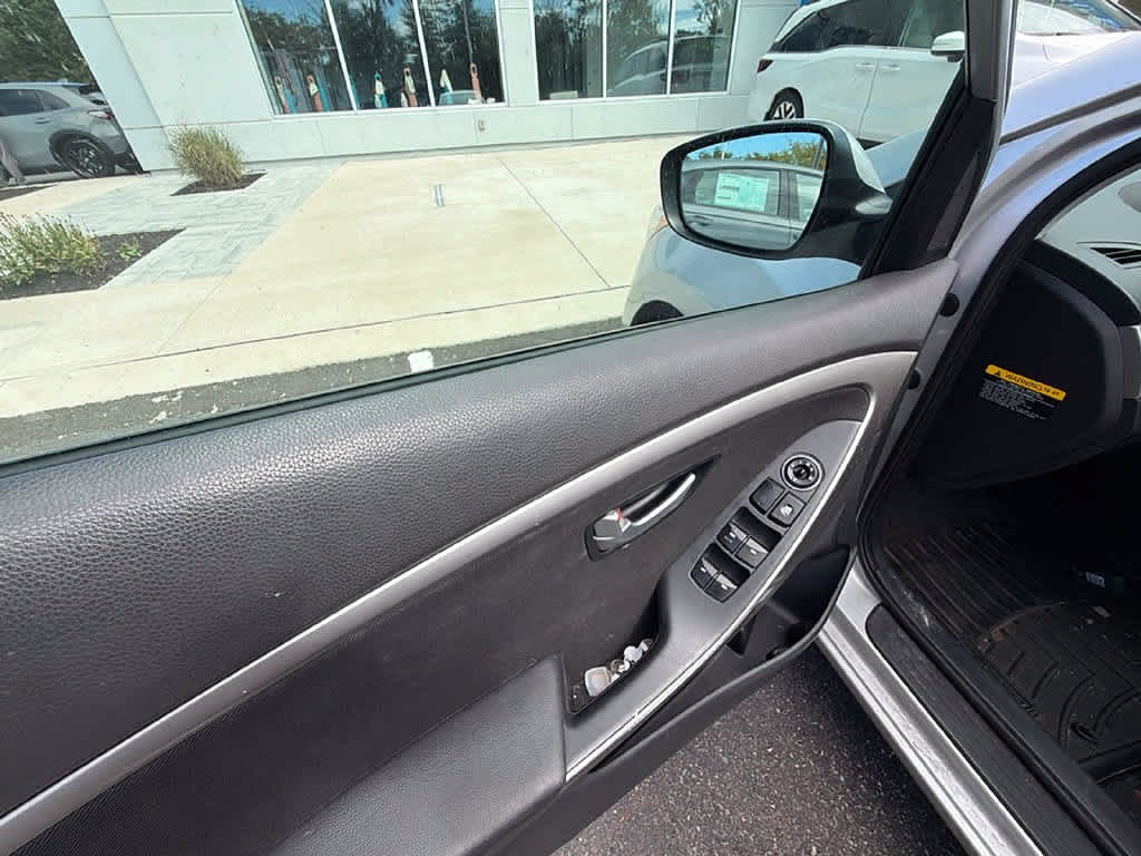 2013 Hyundai Elantra GT Base