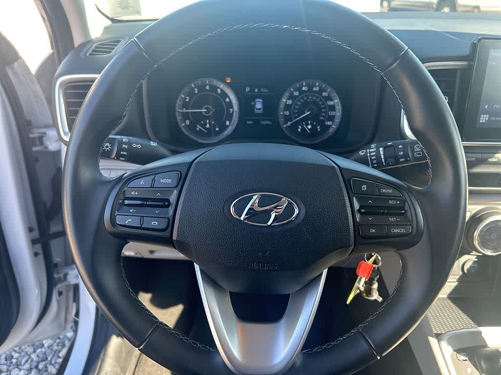 2020 Hyundai Venue SEL