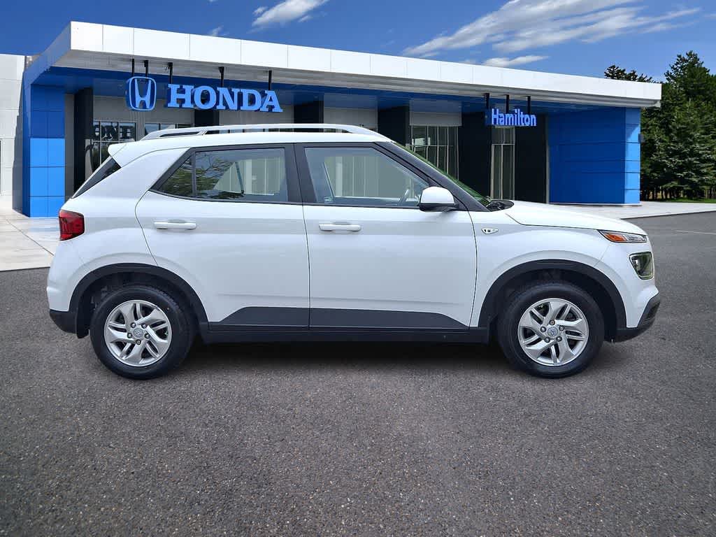 2020 Hyundai Venue SEL