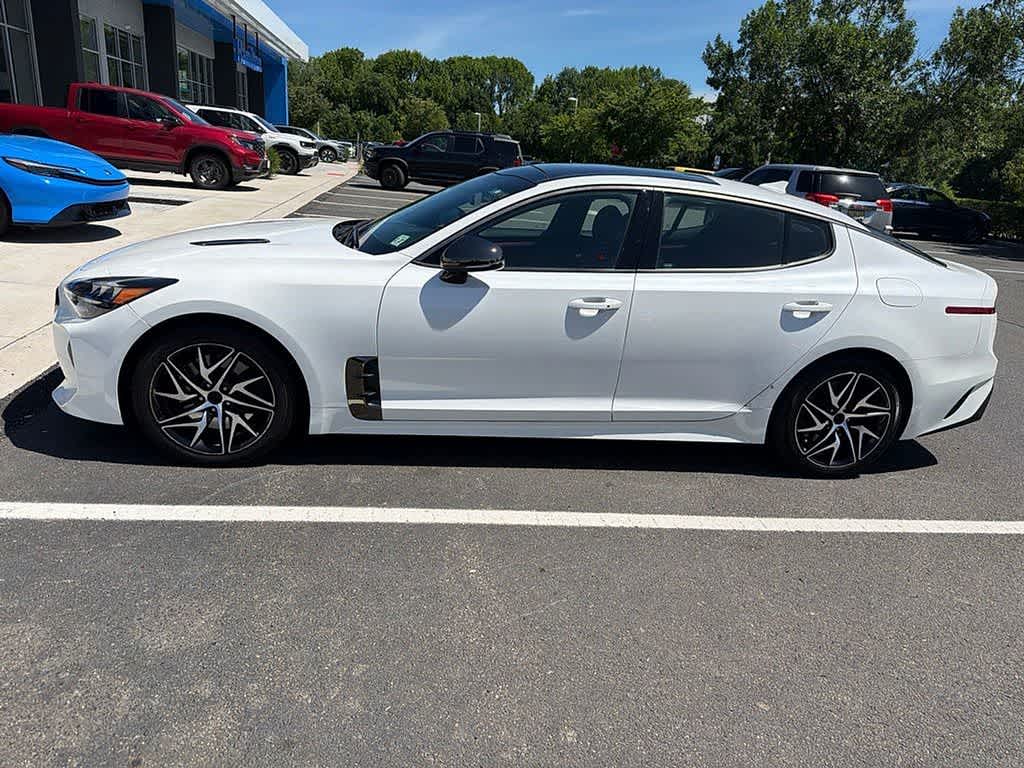 2022 Kia Stinger GT-Line