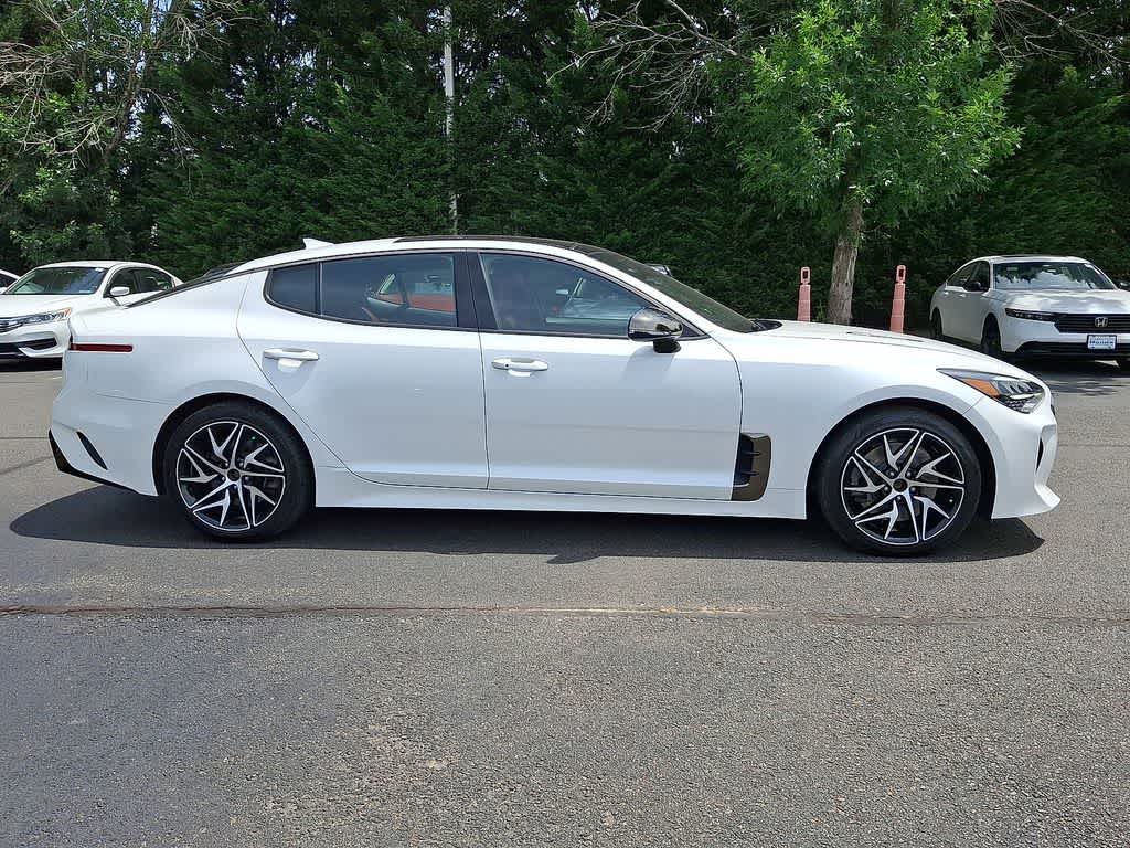 2022 Kia Stinger GT-Line