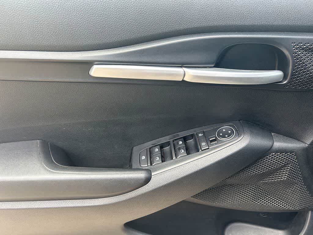2023 Kia Seltos LX