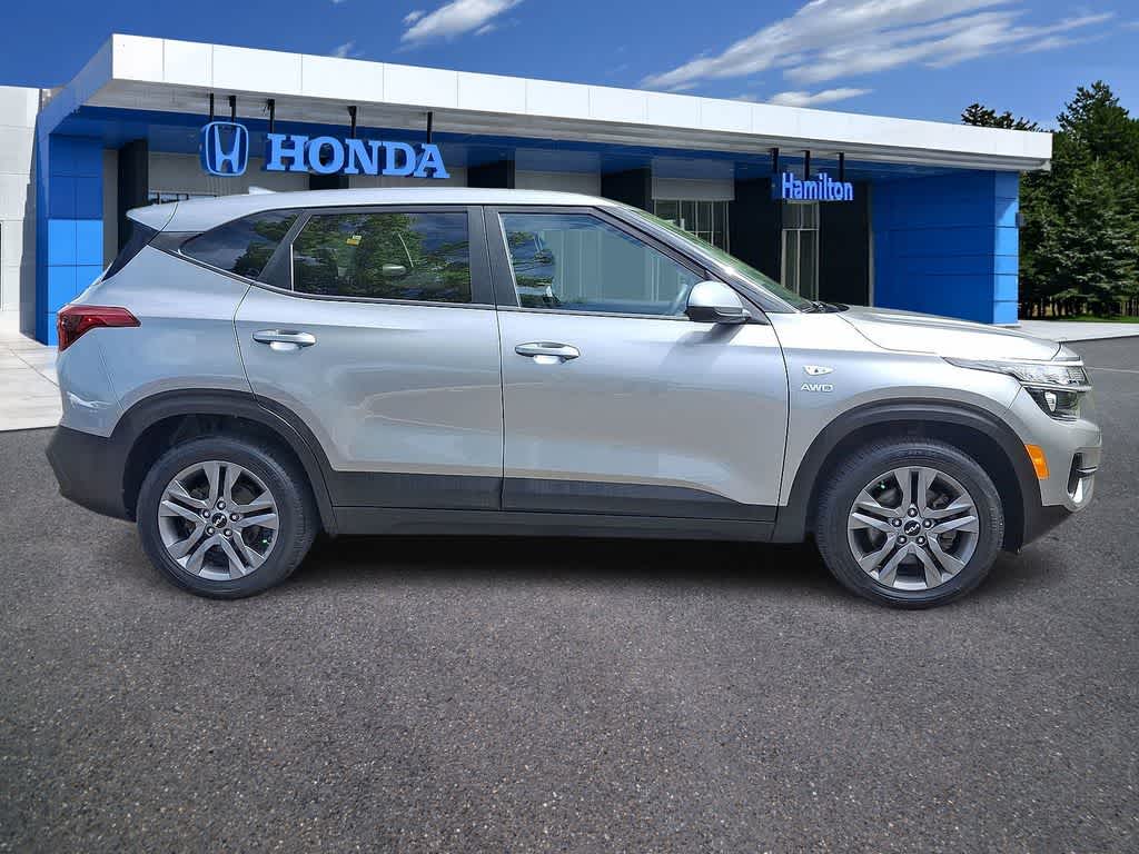 2023 Kia Seltos LX