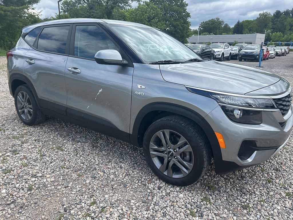 2023 Kia Seltos LX