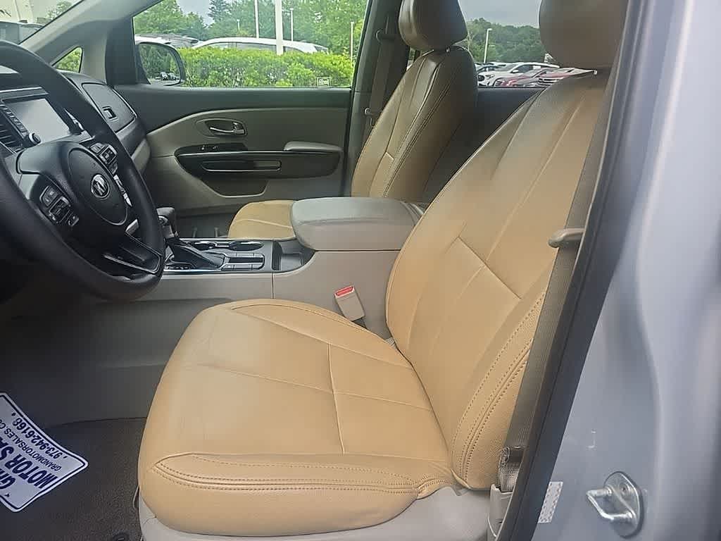 2020 Kia Sedona LX
