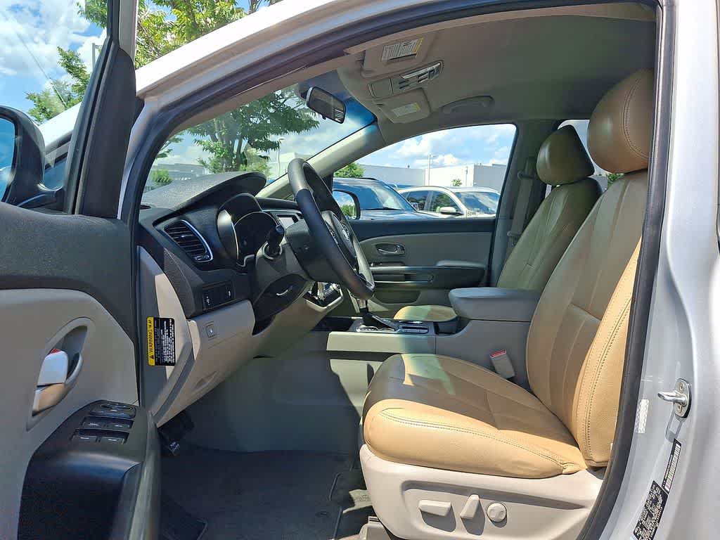 2020 Kia Sedona LX