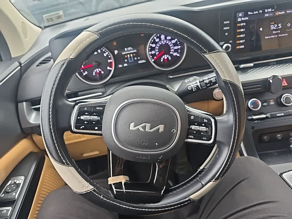 2022 Kia Carnival LXS