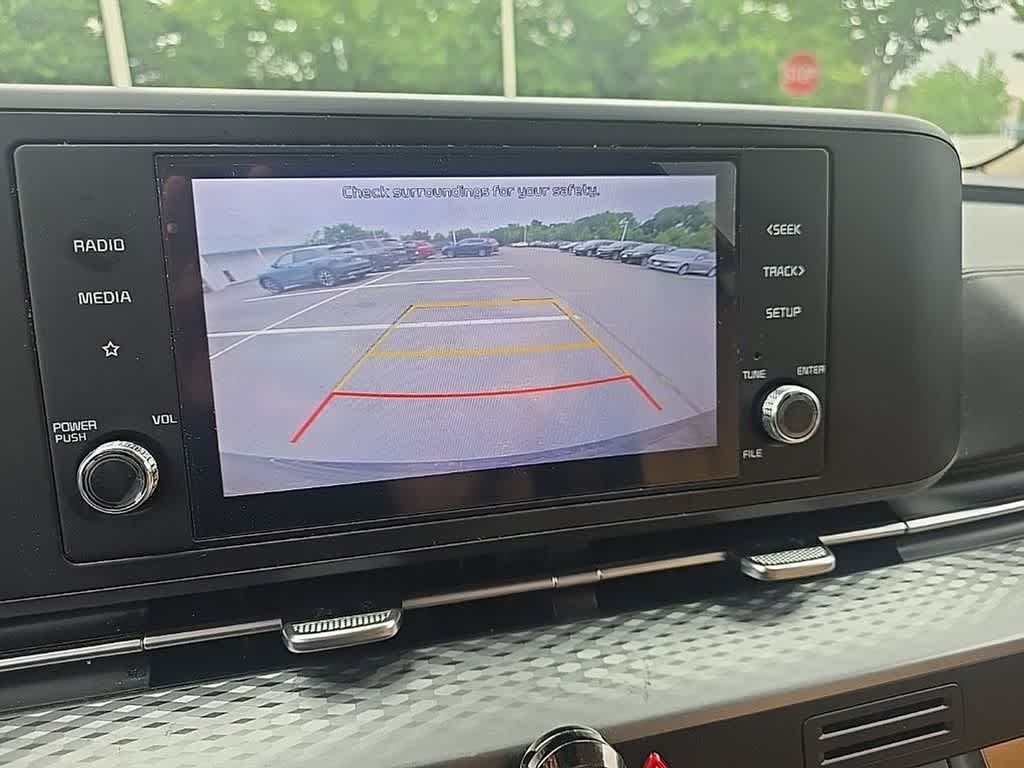 2022 Kia Carnival LXS