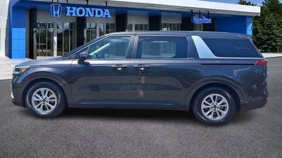 2022 Kia Carnival LXS