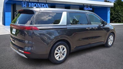 2022 Kia Carnival LXS