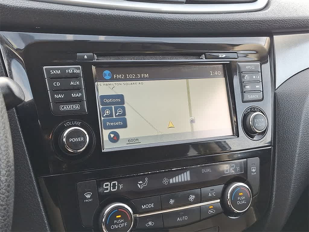 2016 Nissan Rogue SV