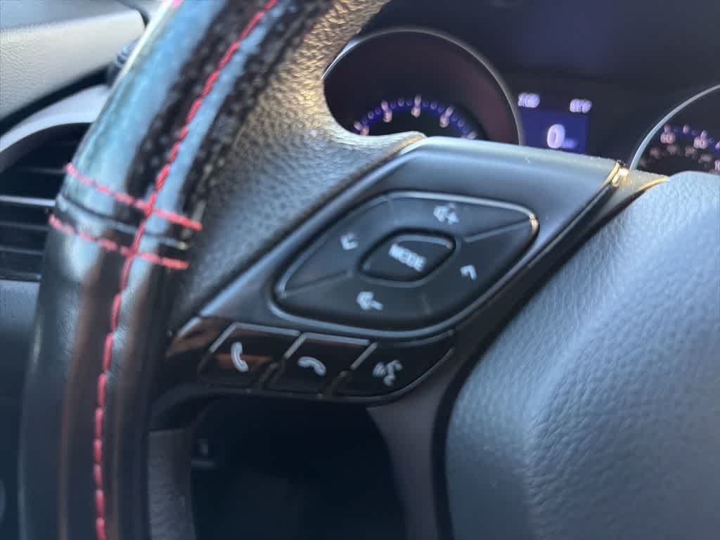 2021 Toyota C-HR LE