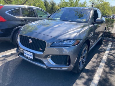2019 Jaguar F-PACE S