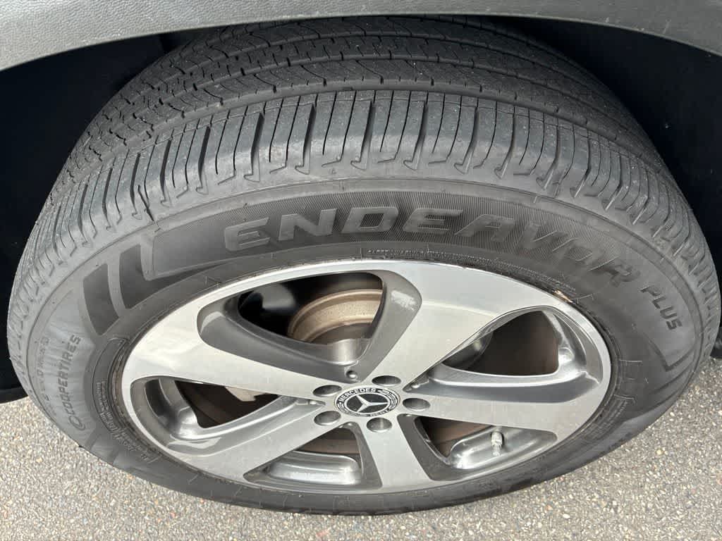 2021 Mercedes-Benz GLC 300 GLC 300
