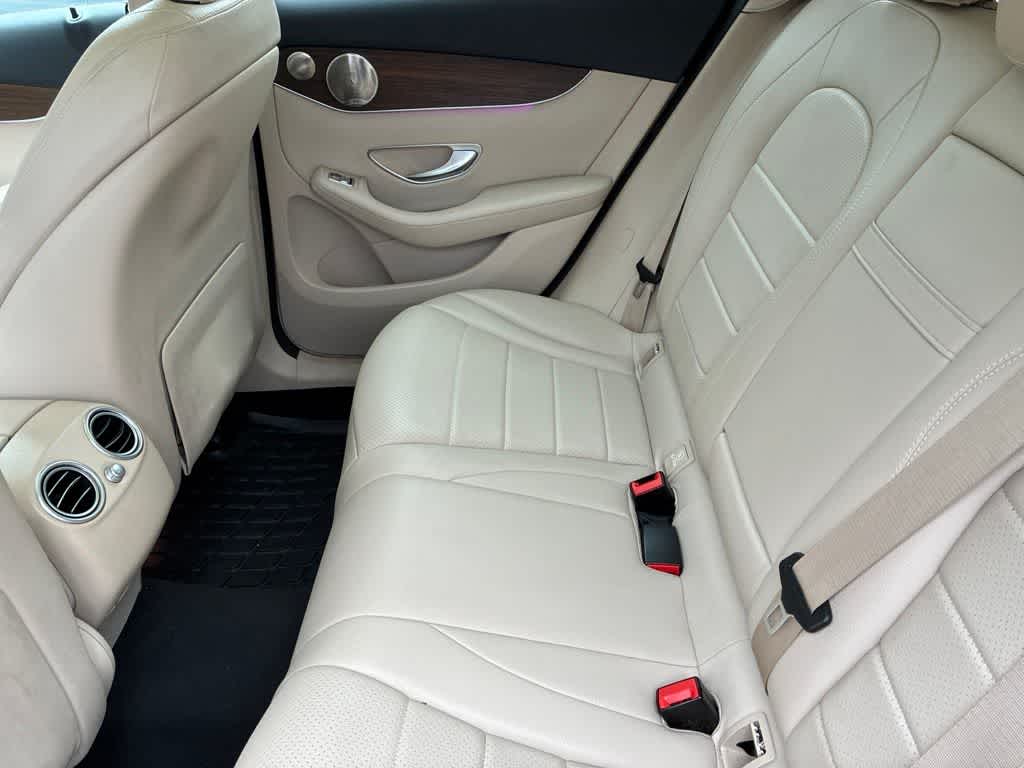 2021 Mercedes-Benz GLC 300 GLC 300