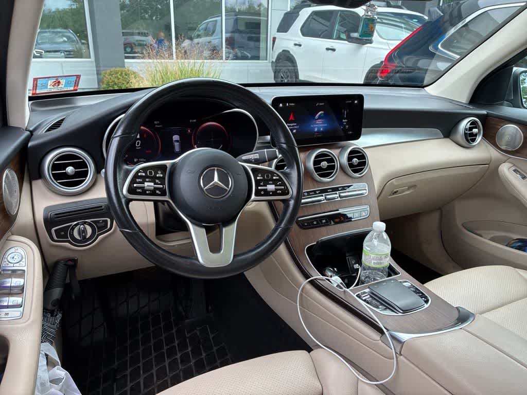 2021 Mercedes-Benz GLC 300 GLC 300